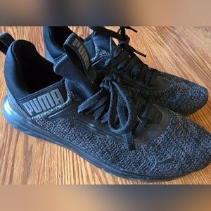 Mens 7.5 Puma Black Shoes Slip on EUC